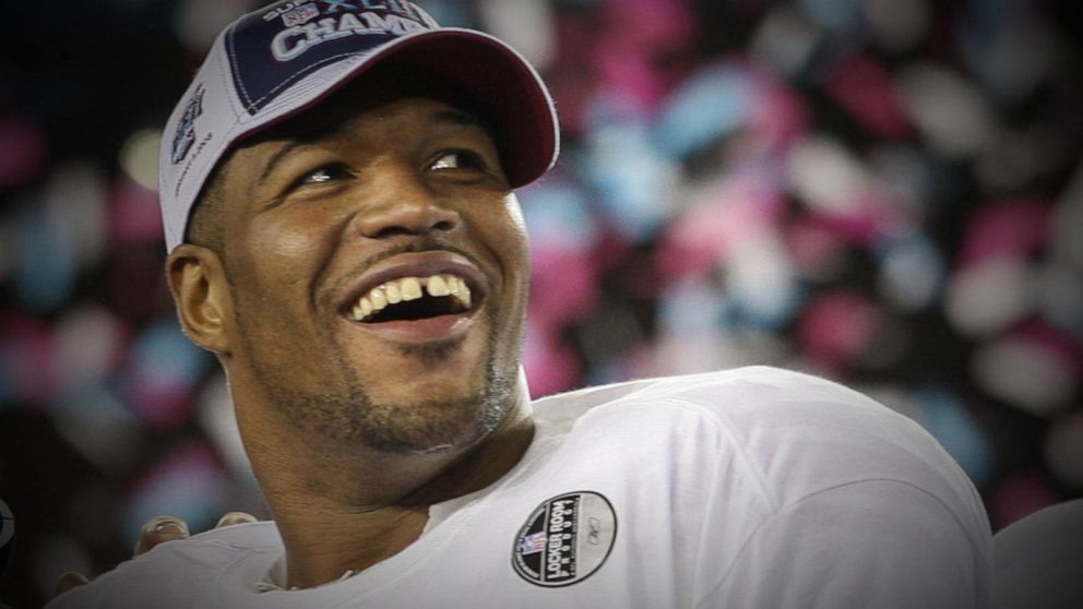 Video New York Giants retire Michael Strahan's number - ABC News