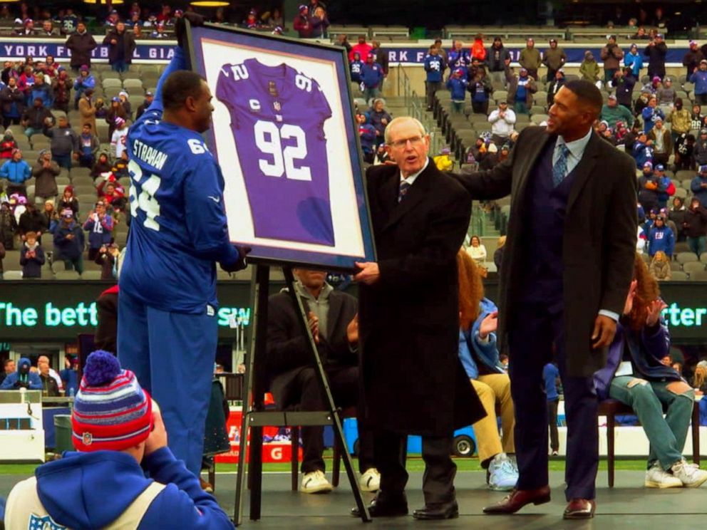 Michael Strahan celebrated at Tao Downtown for jersey retirement