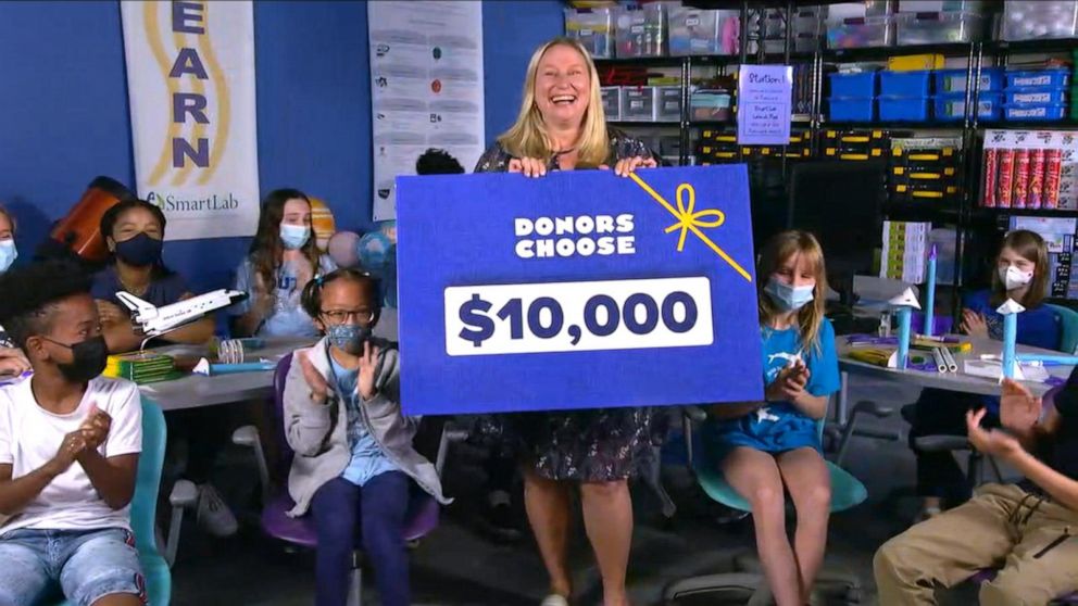 VIDEO: ‘GMA’ surprises teacher who helps students reach for the stars with $10K 