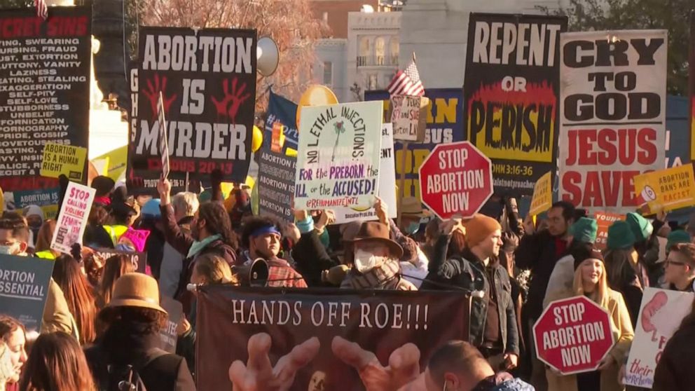 Texas clinics battle strict abortion law as legal hopes dim