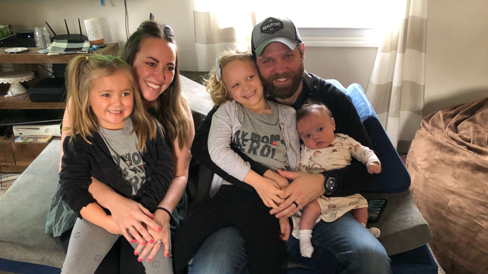 VIDEO: Mom reunited with family after 100 days in hospital with COVID-19