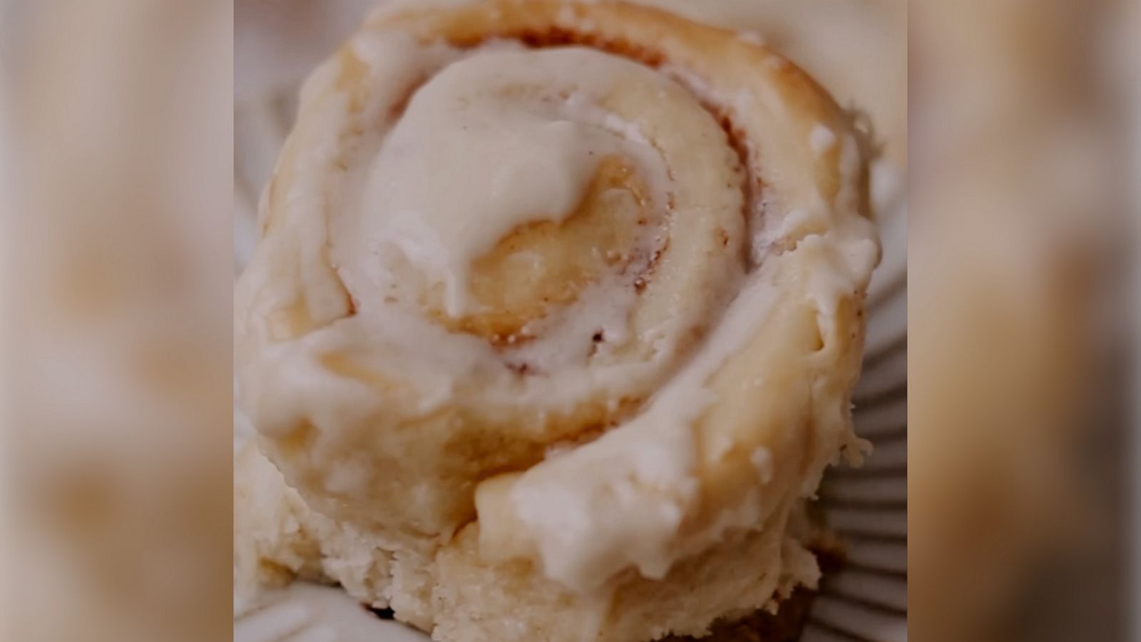 VIDEO: Make the best vegan cinnamon rolls for Christmas morning