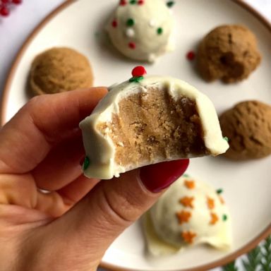 VIDEO: These easy ‘No Bake Sugar Cookie Truffles’ are the perfect winter treat 