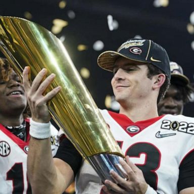 VIDEO: Georgia Bulldogs beat Alabama Crimson Tide in CFB playoffs, 33-18 