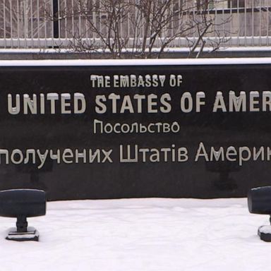 VIDEO: US prepares to evacuate some diplomats from Ukraine embassy