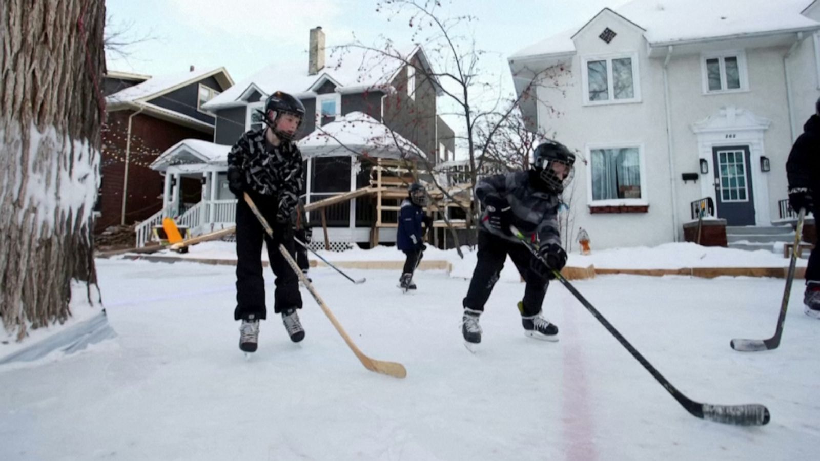 VIDEO: Family celebrates below freezing temperature with homemade ice rink