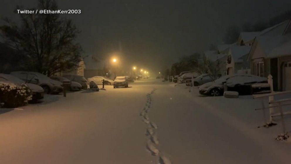 New York governor declares state of emergency ahead of winter storm | GMA