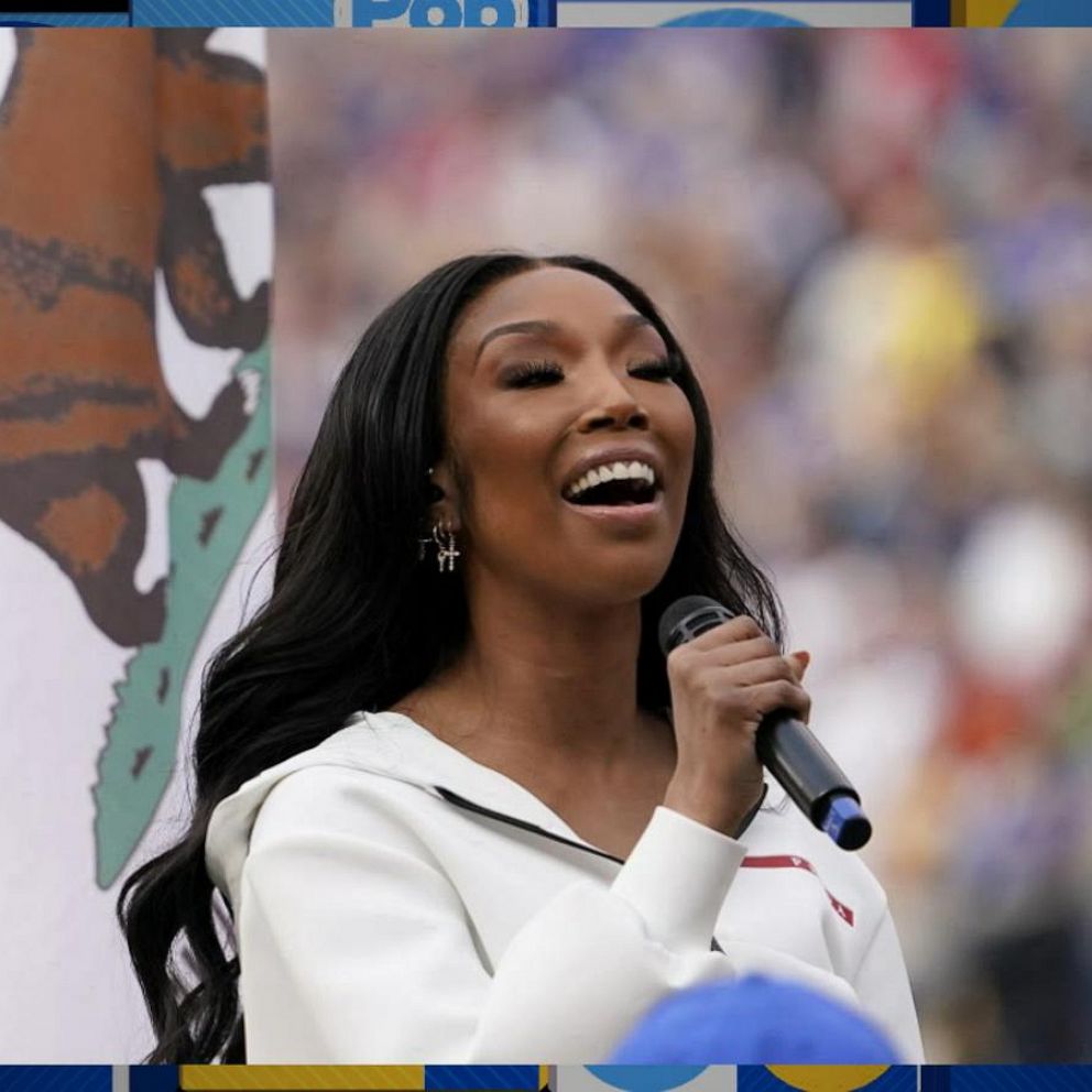 Brandy channels Whitney Houston's 1991 Super Bowl style during national  anthem - ABC News