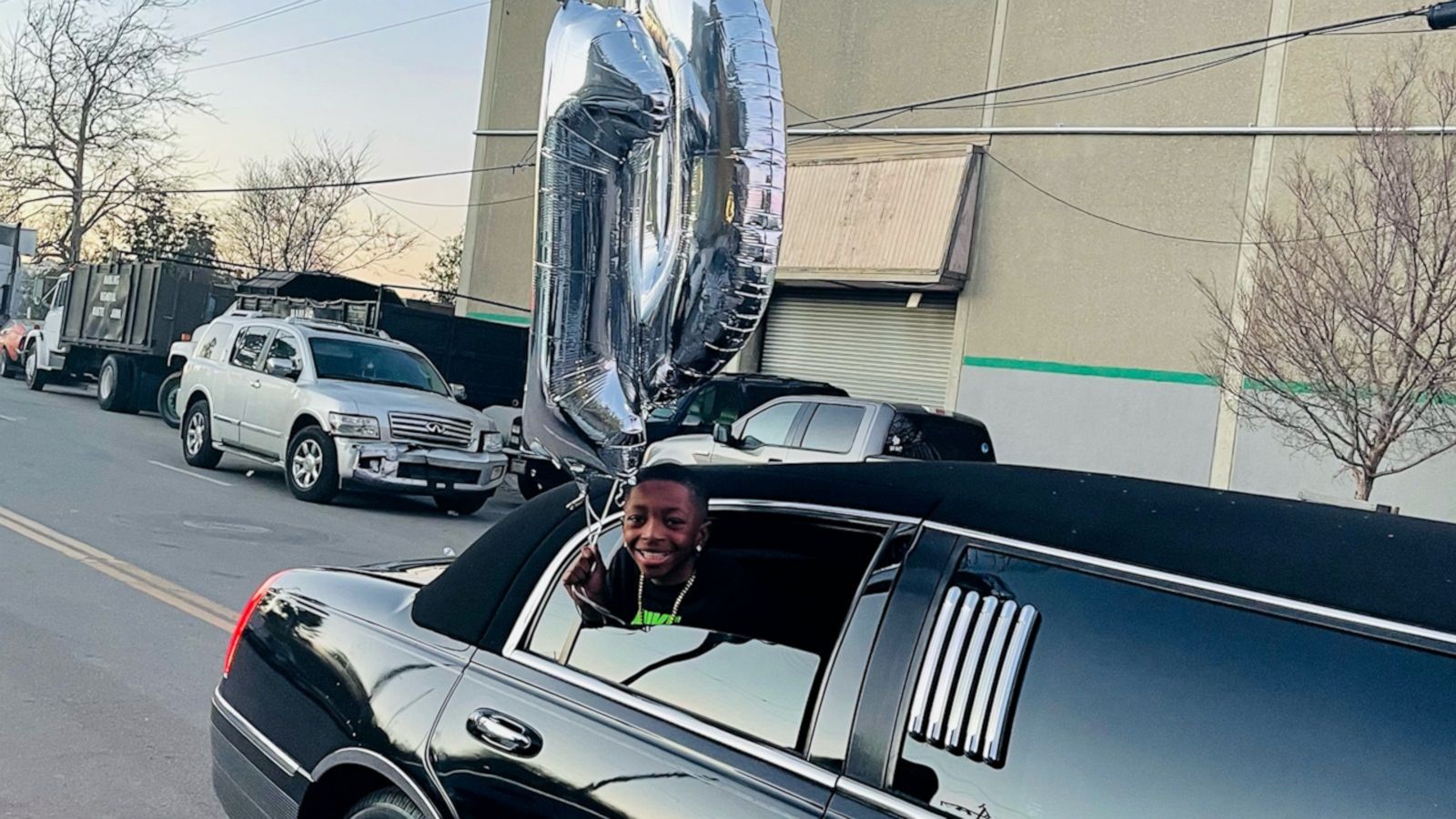 VIDEO: 10-year-old who ‘never saw a limo in real life before’ gets best birthday surprise