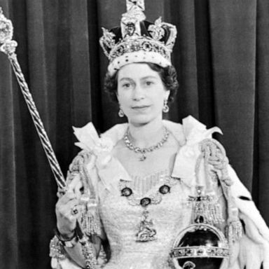 VIDEO: Queen Elizabeth celebrates 70 years on the throne