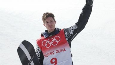Professional snowboarder Shaun White walks the red carpet for the