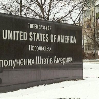 VIDEO: US closes Kyiv embassy