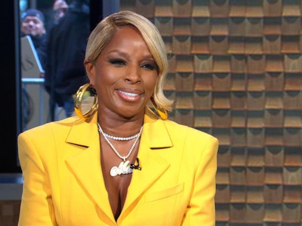 Billboard Music Awards honor Mary J. Blige as a musical icon : NPR