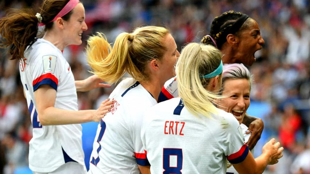 Uswnt And Us Soccer Federation Reach Agreement In Gender Discrimination Lawsuit Gma 3384