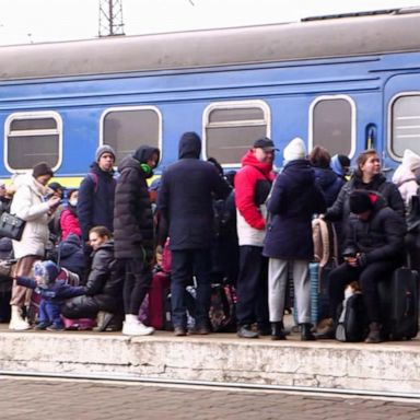 VIDEO: Russian invasion creates refugee crisis in Ukraine