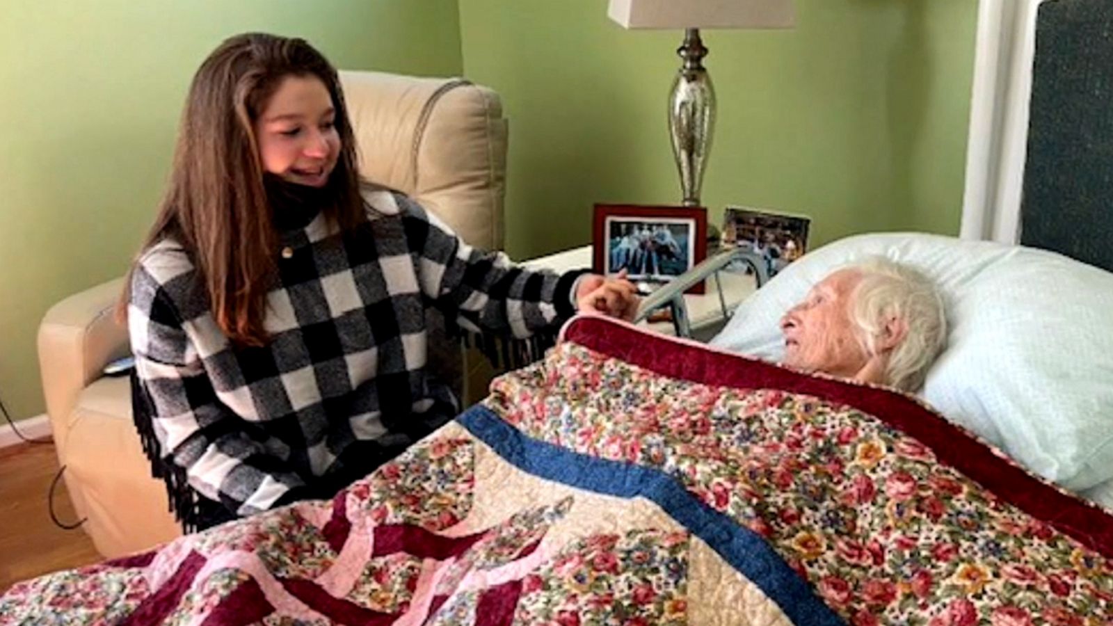 VIDEO: 92-year-old was unresponsive in hospice, until a surprise visit from her teen pen pal