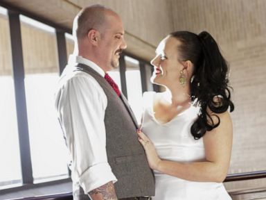 WATCH: American heads to Ukraine to fight on front lines after wedding