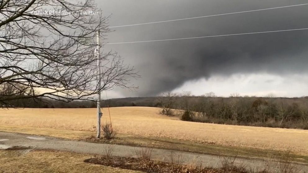  Sheriff: 4 of 7 killed in Iowa tornadoes from same family