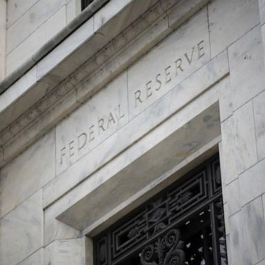 VIDEO: Feds hike interest rates due to record inflation 