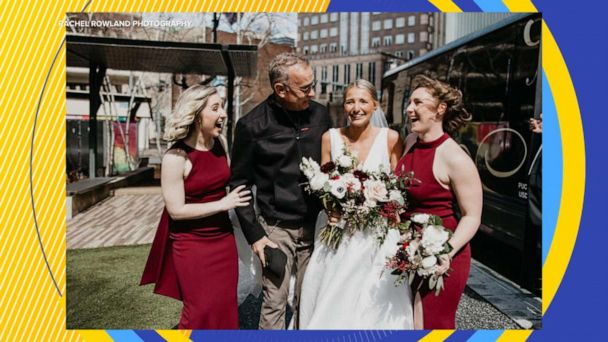 Video Tom Hanks Surprises Bridal Party In Pittsburgh Abc News