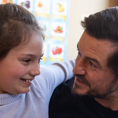 VIDEO: Orlando Bloom talks about UNICEF’s efforts in Ukraine’s ‘child refugee crisis’ 