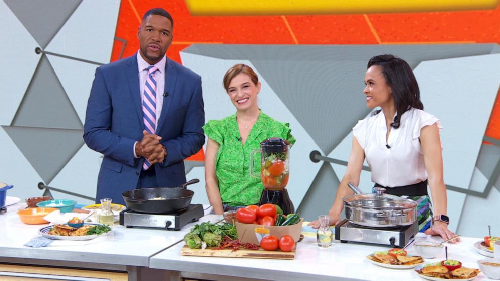 Make chef Pati Jinich’s quesadilla and salsa recipe | GMA