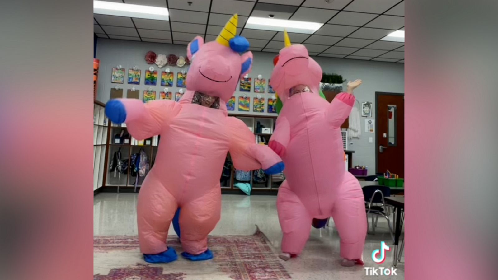 VIDEO: How two teachers hype up their kindergarteners early in the morning