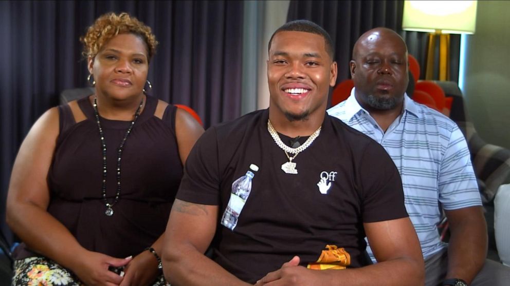 Video Travon Walker talks being the NFL draft's No. 1 pick - ABC News