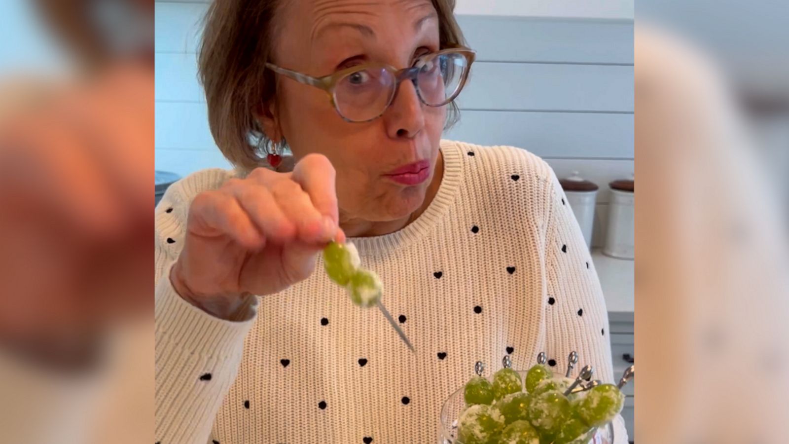 VIDEO: Tasty ‘Prosecco Vodka Grapes’ are perfect for summer snacking