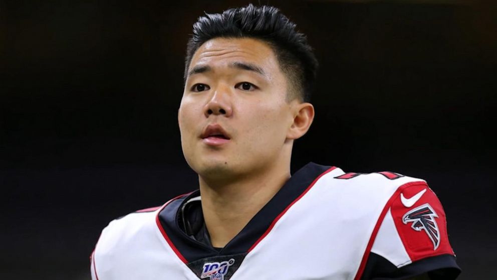 Atlanta Falcons kicker Younghoe Koo (7) of South Korea, walks the