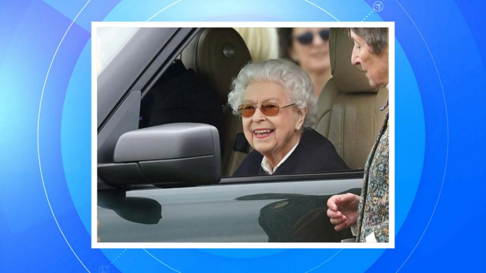 VIDEO: Queen Elizabeth II steps out in public for 1st time since March