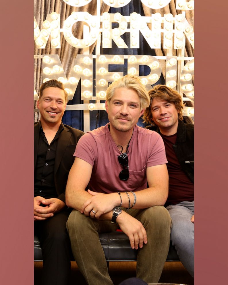 Hanson on avoiding the pitfalls of fame, says 'MMMBop's' success