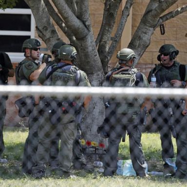 VIDEO: Questions mount about timeline of response to Texas school shooting