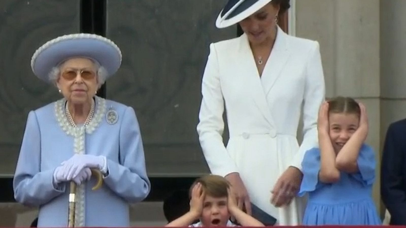 VIDEO: Cute royal kids roundup for day 1 of Queen Elizabeth II's Platinum Jubilee