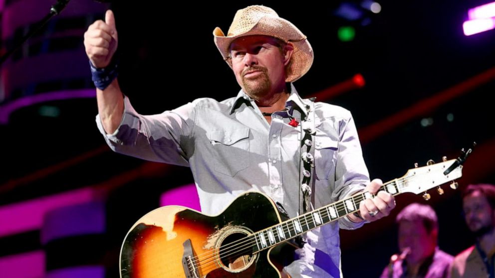 Toby Keith shares update on cancer battle – NBC 5 Dallas-Fort Worth