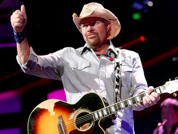 Toby Keith Says Stomach Cancer Is a 'Roller Coaster