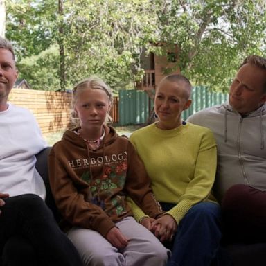 VIDEO: Family shares how they co-parent after father came out as gay