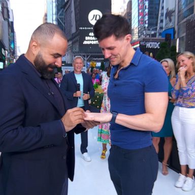 VIDEO: Times Square scavenger hunt leads to marriage proposal