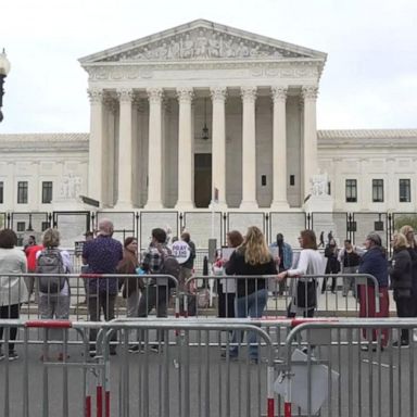 VIDEO: Thousands protest after Supreme Court overturns Roe v. Wade