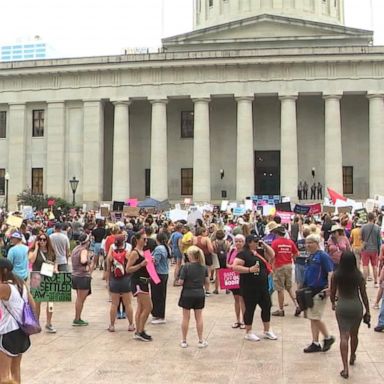 VIDEO: Supreme Court overturns Roe v. Wade, sending shockwaves across US