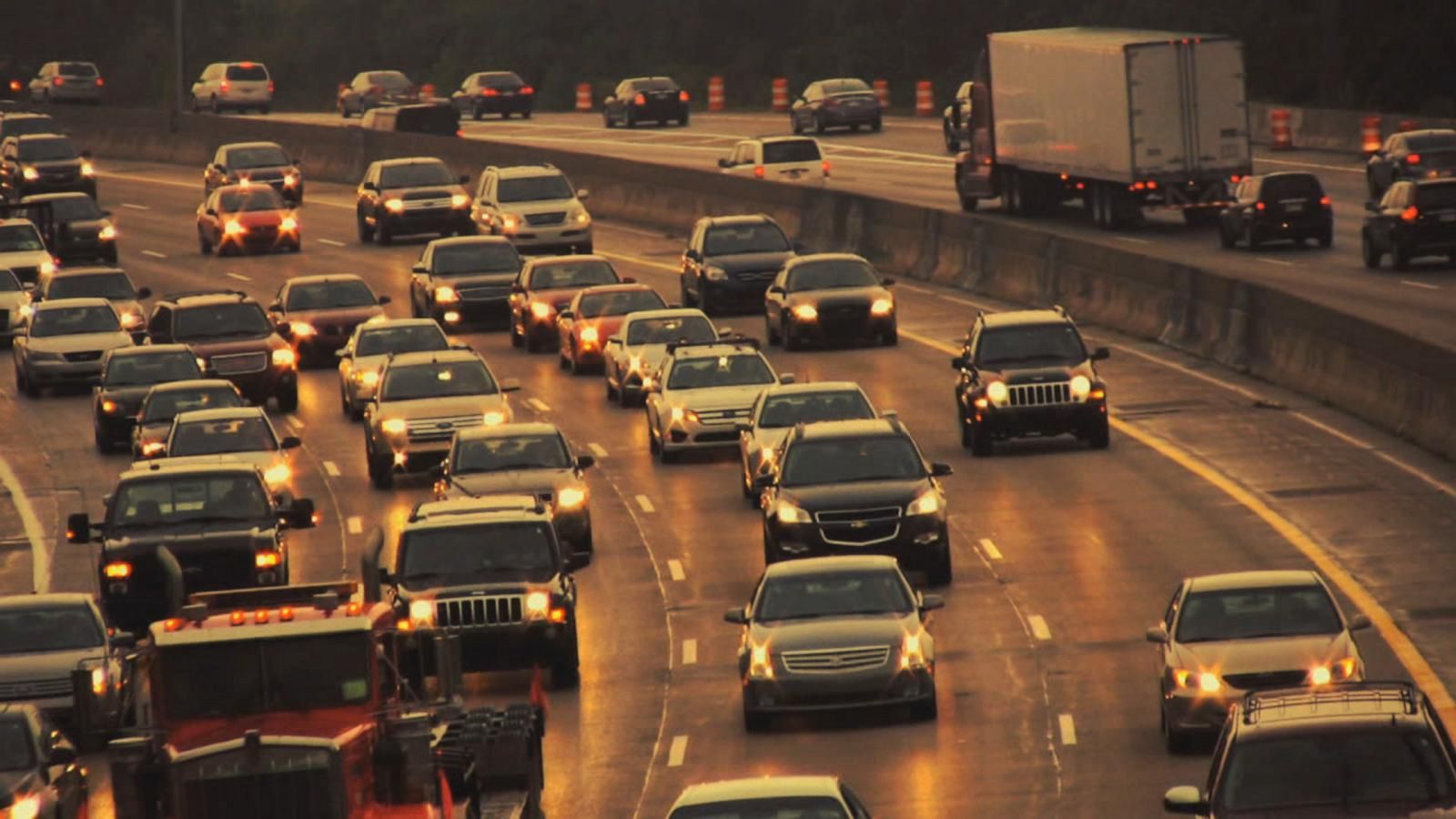 VIDEO: Record number of travelers hit the road for 4th of July