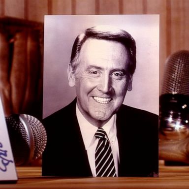 VIDEO: Longtime LA Dodgers announcer Vin Scully dies at 94