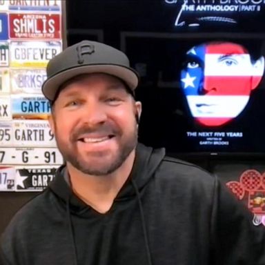 VIDEO: Garth Brooks celebrates 25 years since famed Central Park concert 