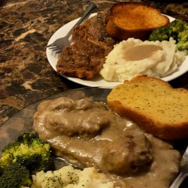 PHOTO: Alanya Williams, otherwise known on TikTok as “Thundermane318,” shows us how to get the biggest bang for our buck with this delicious family meal.