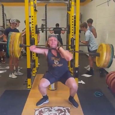 VIDEO: High school football player with limb difference wows NFL player Jason Kelce