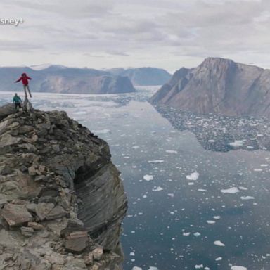 VIDEO: ‘Free Solo’ star scales never-before-climbed vertical rock face