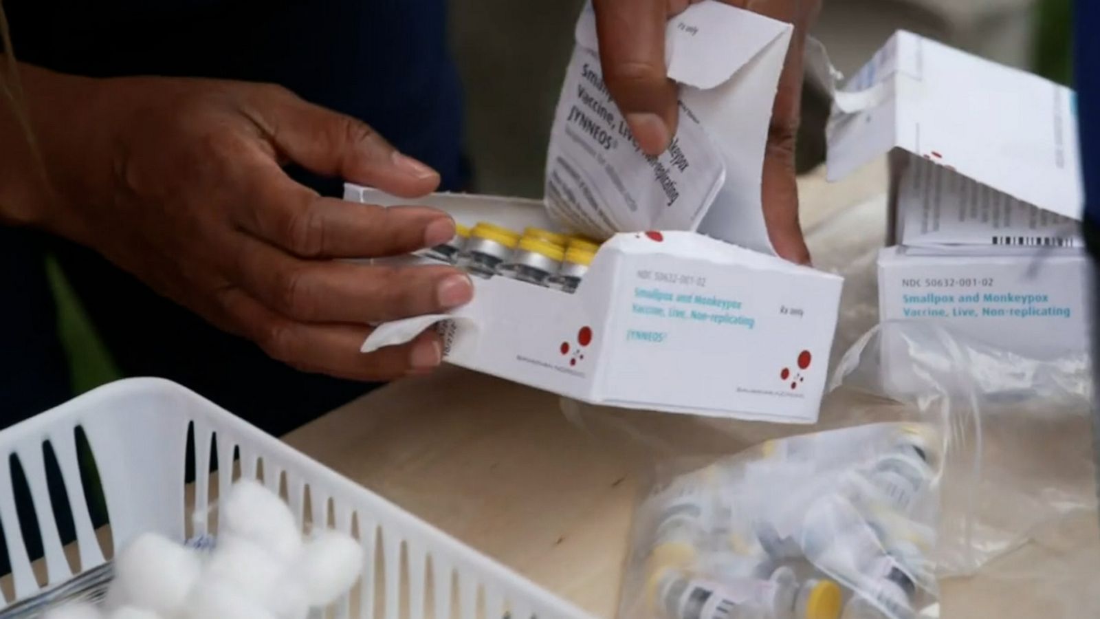 PHOTO: VIDEO: Atlanta Black Pride distributes thousands of monkeypox vaccine doses at pop-up clinics