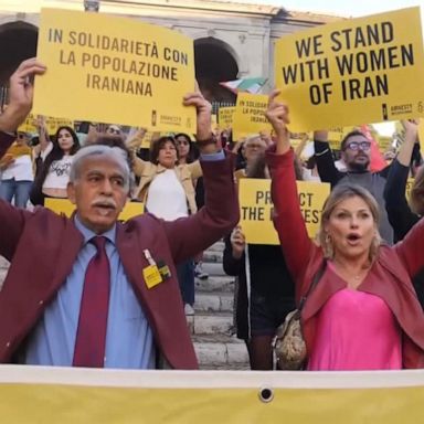 VIDEO: Massive protests in Berlin in support for women in Iran