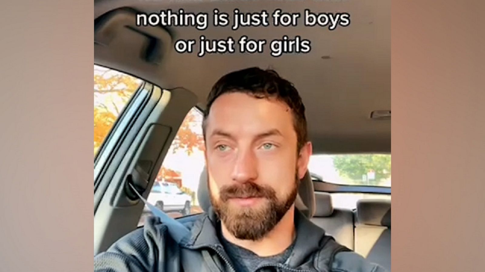 VIDEO: Dad speaks out on TikTok about son wanting to paint fingernails