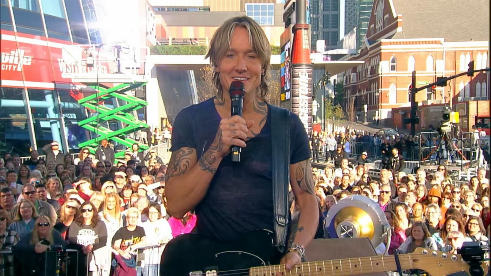 Country star Keith Urban talks new residency - Good Morning America